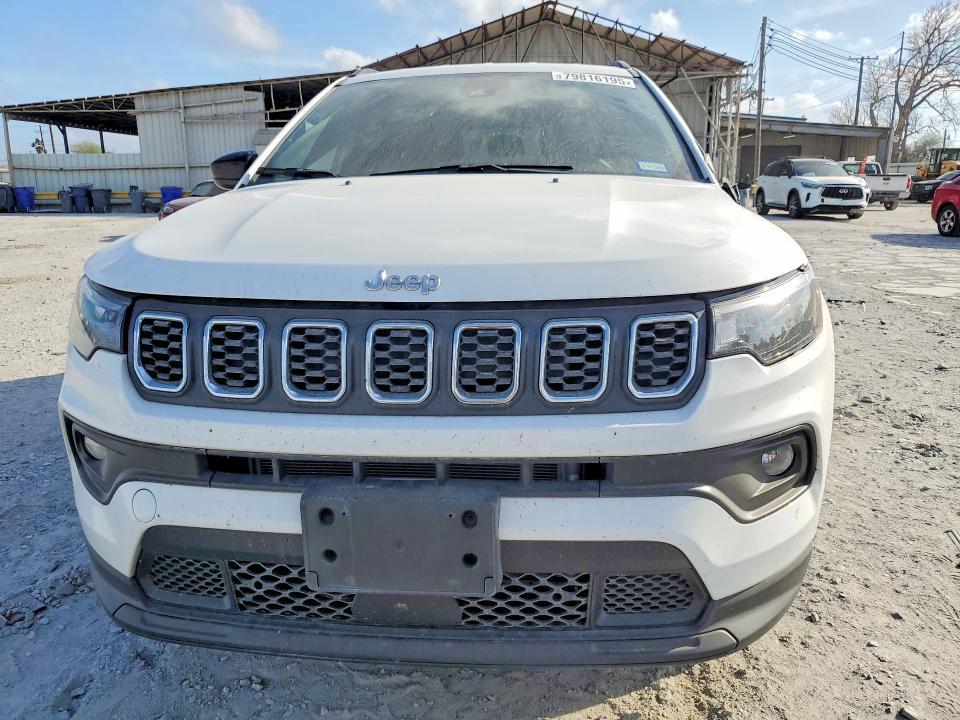 2025 Jeep Compass Latitude