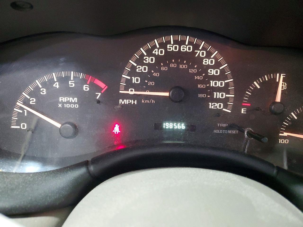 2004 Chevrolet Classic