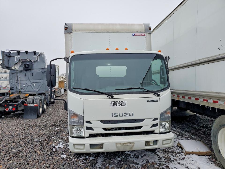 2016 Isuzu NPR BOX Truck