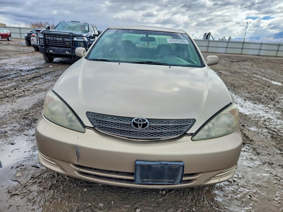 2002 Toyota Camry le