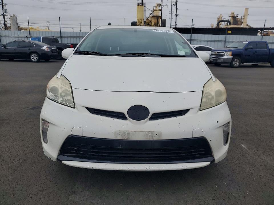2014 Toyota Prius two