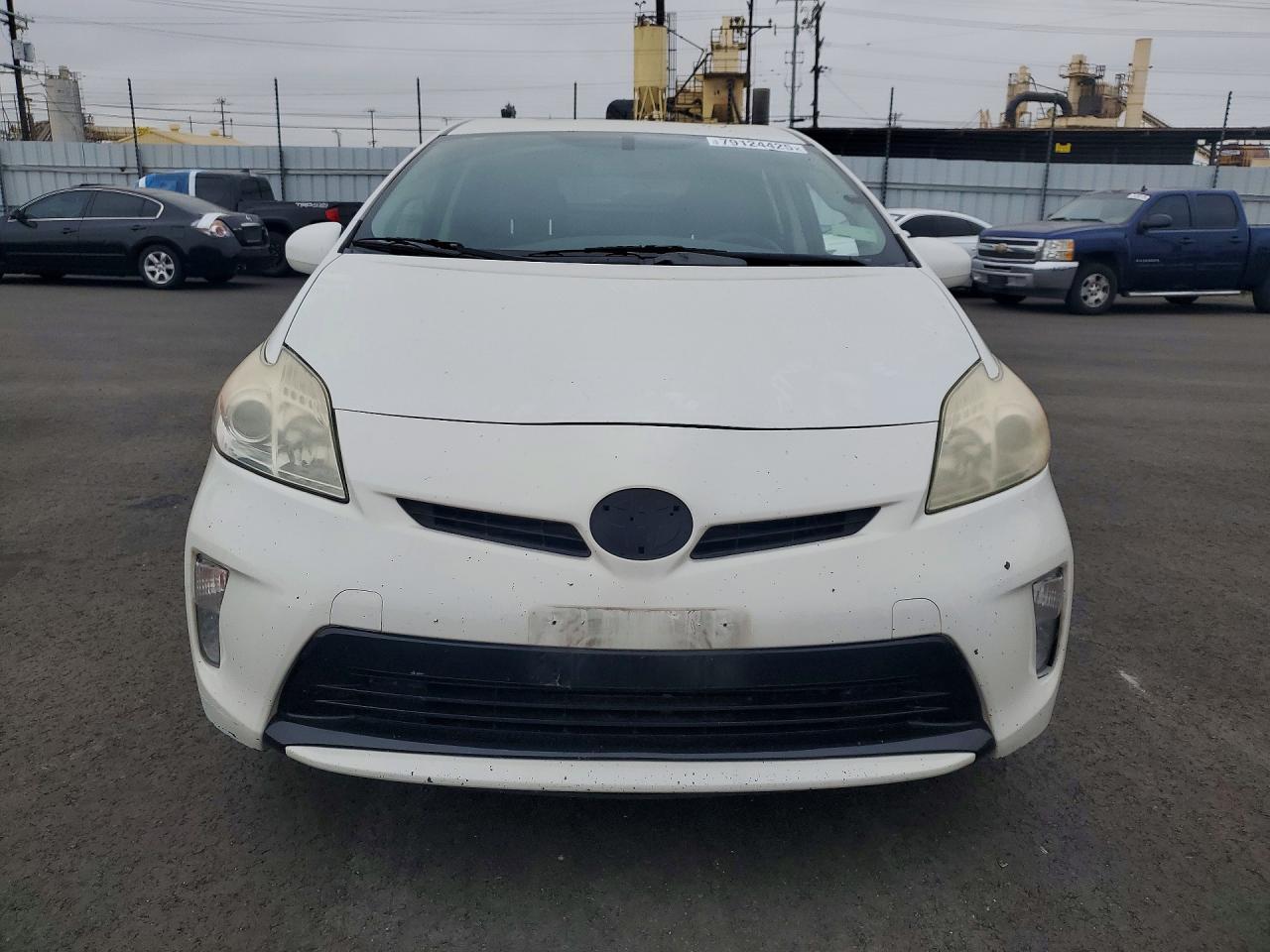 2014 Toyota Prius two