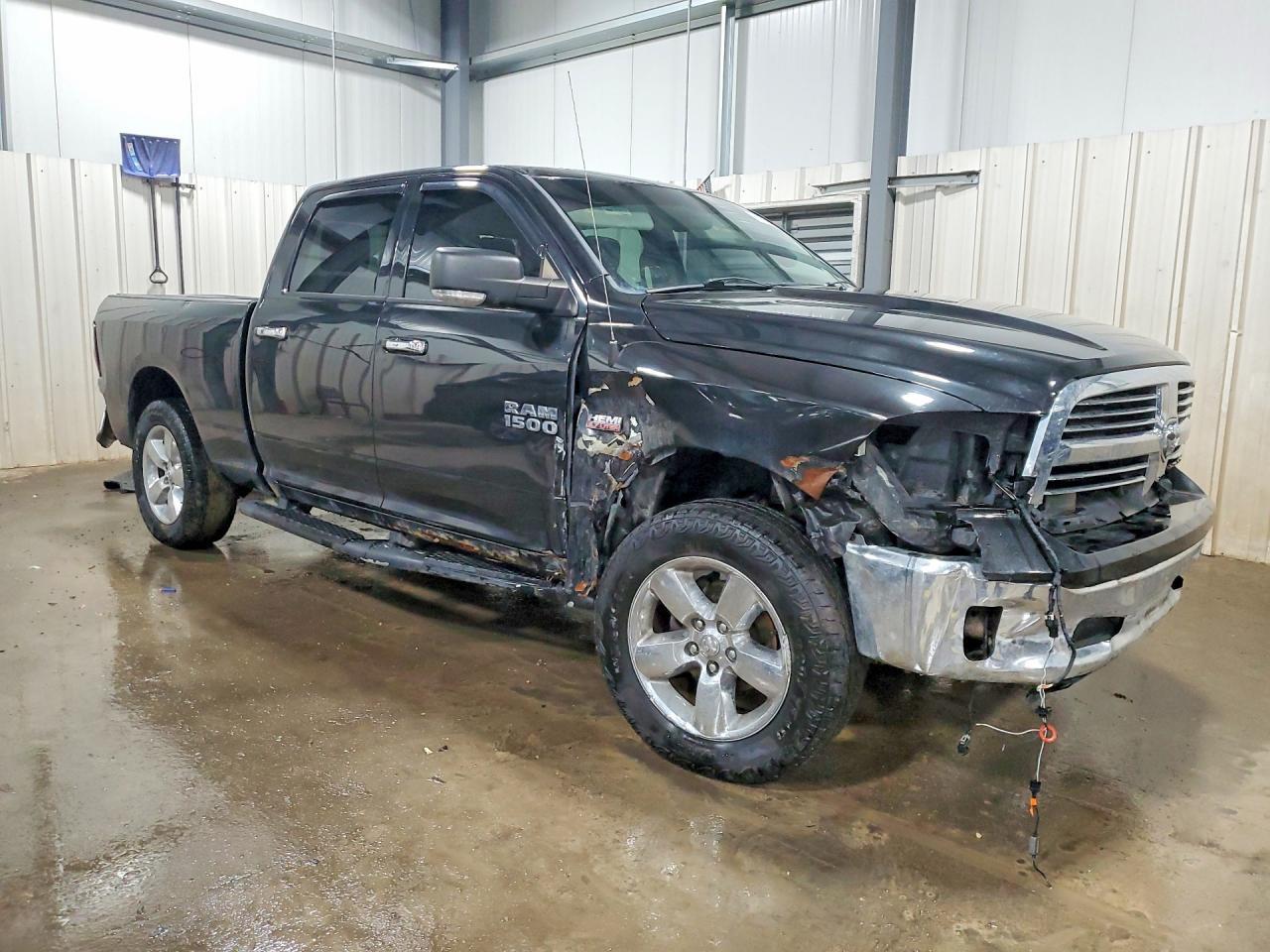 2015 Dodge RAM 1500 SLT