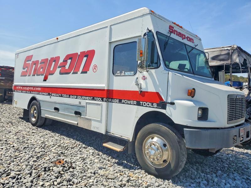 2004 Freigliner 2004 Freightliner MT55 Chassis Delivery Truck