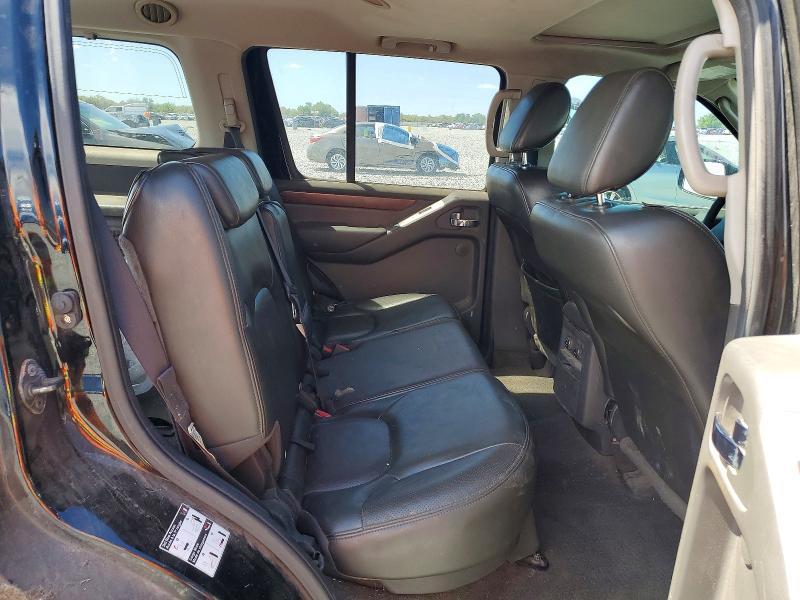 2010 Nissan Pathfinder s