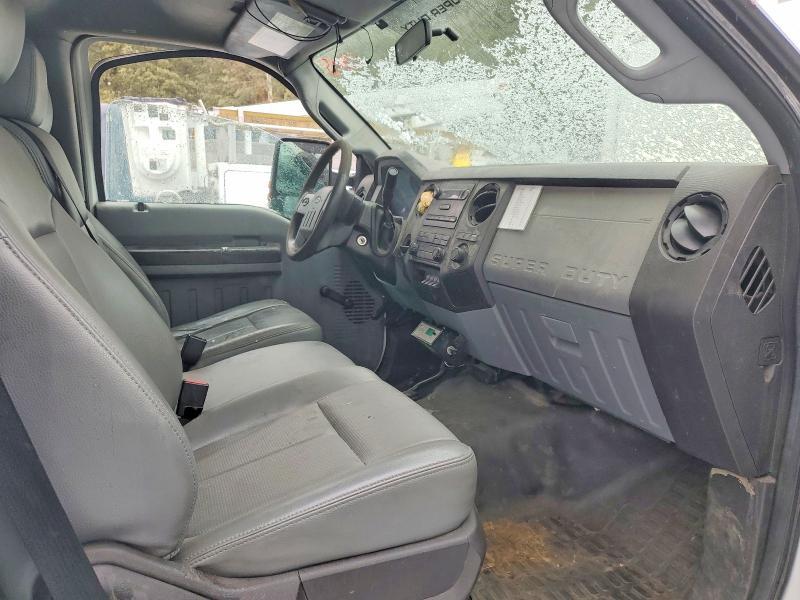 2012 Ford F550 Super Duty Refrigerated BOX Truck