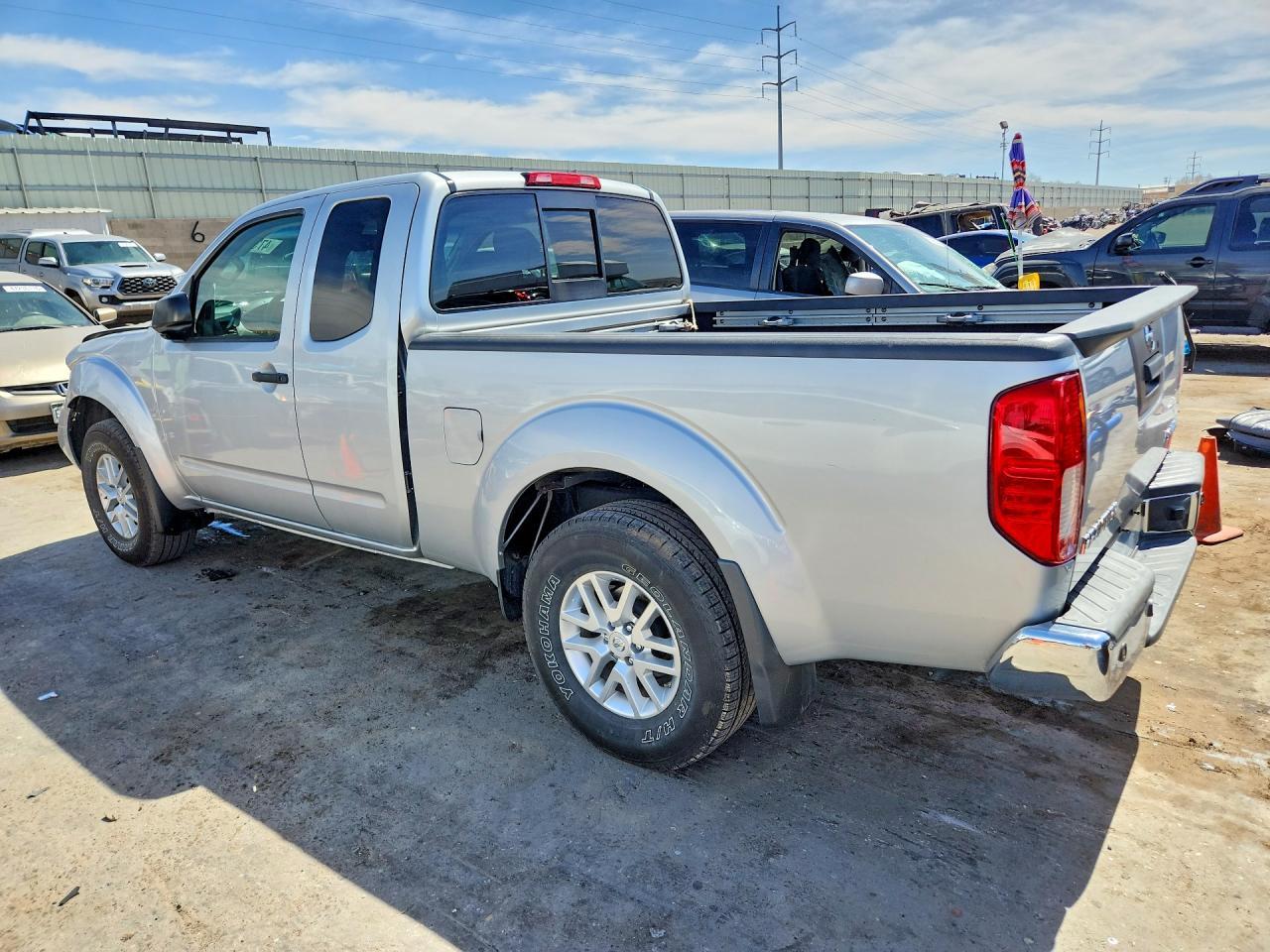 2015 Nissan Frontier SV V6