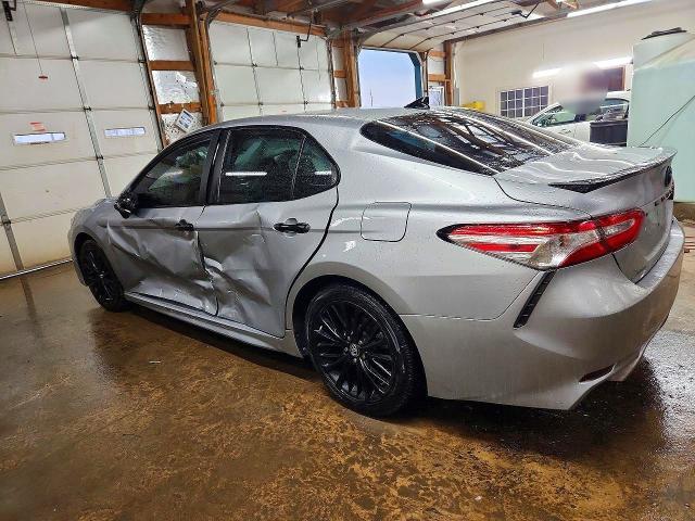 2020 Toyota Camry se Nightshade