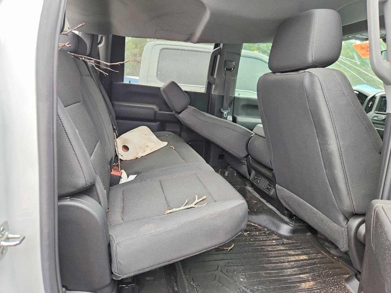 2025 Chevrolet Silverado HD Flatbed Truck