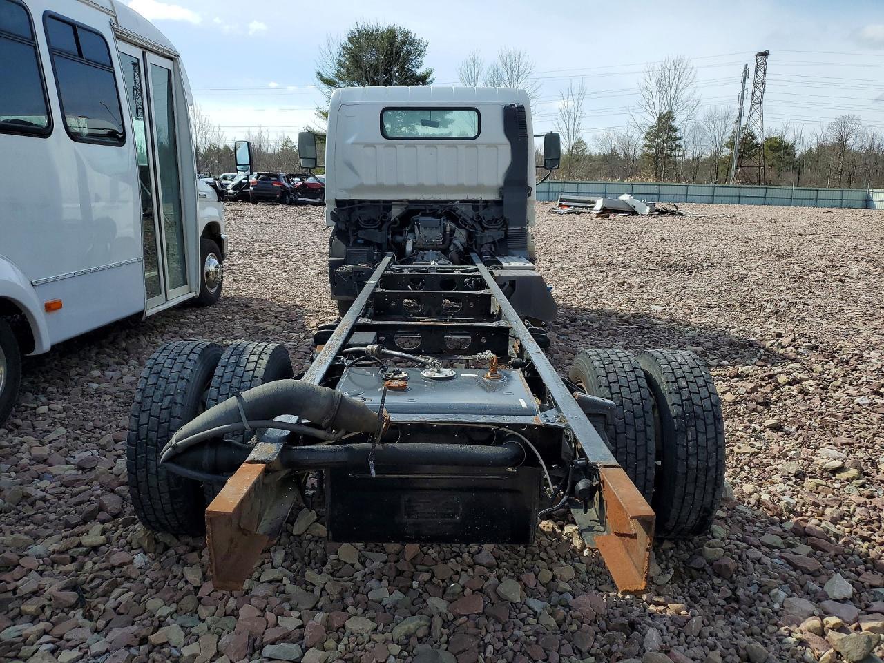 2012 Mitsubishi Fuso FEC92S Truck Cab AND Chassis