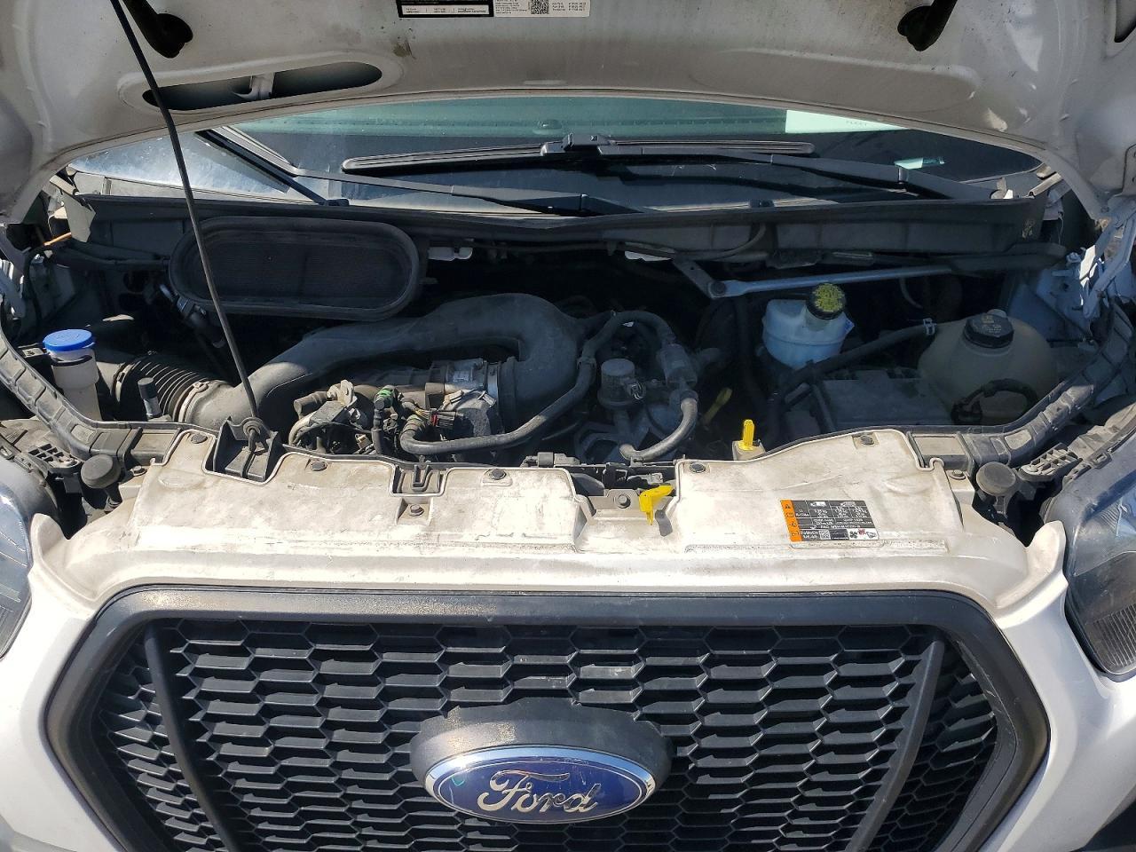 2022 Ford Transit Delivery Truck