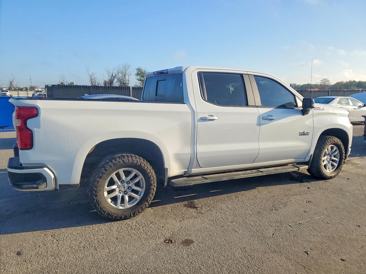 2020 Chevrolet Silverado K1500 RST