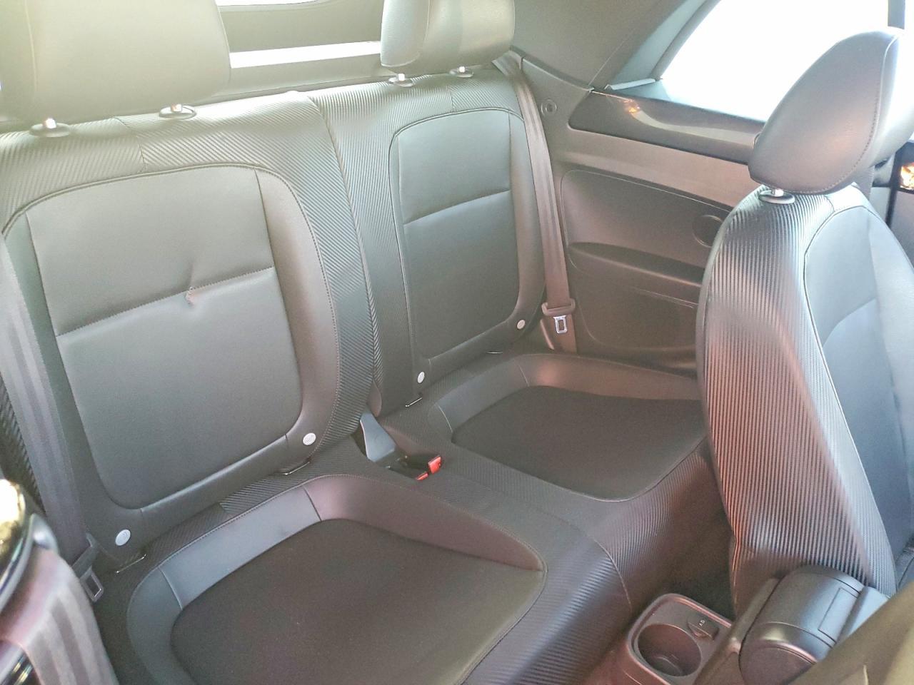 2013 Volkswagen Beetle Turbo