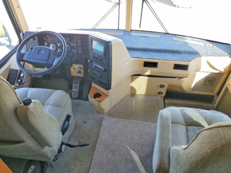 2001 Freigliner 2001 Freightliner Journey rv