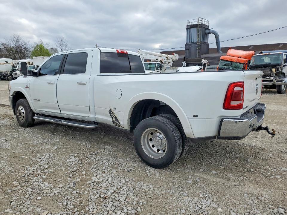2022 Dodge 3500 Laramie