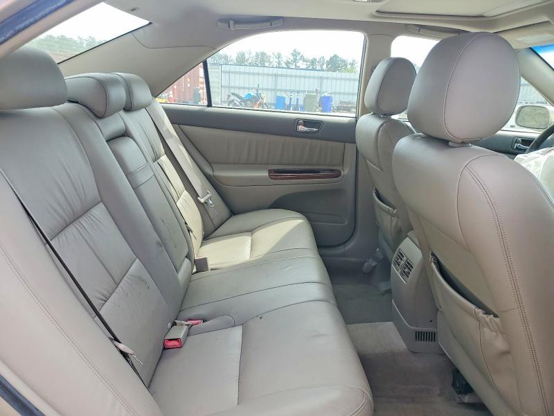 2005 Toyota Camry xle V6