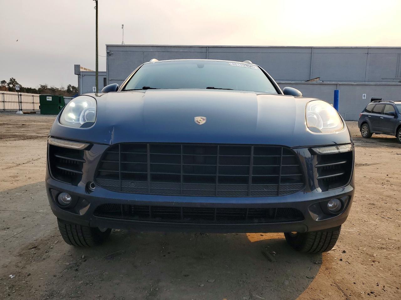 2015 Porsche Macan s