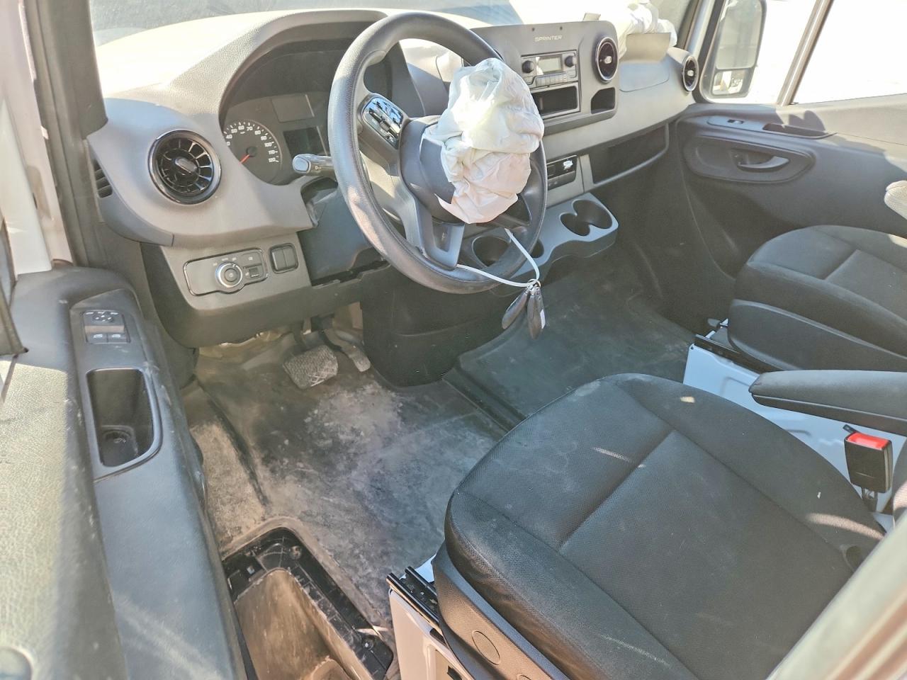 2023 Mercedes-Benz Sprinter 2500