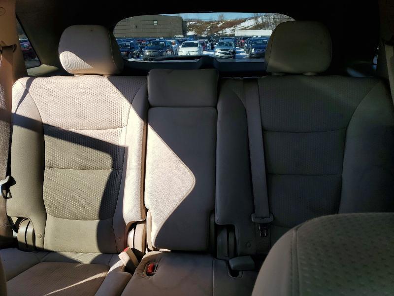 2011 KIA Sorento lx