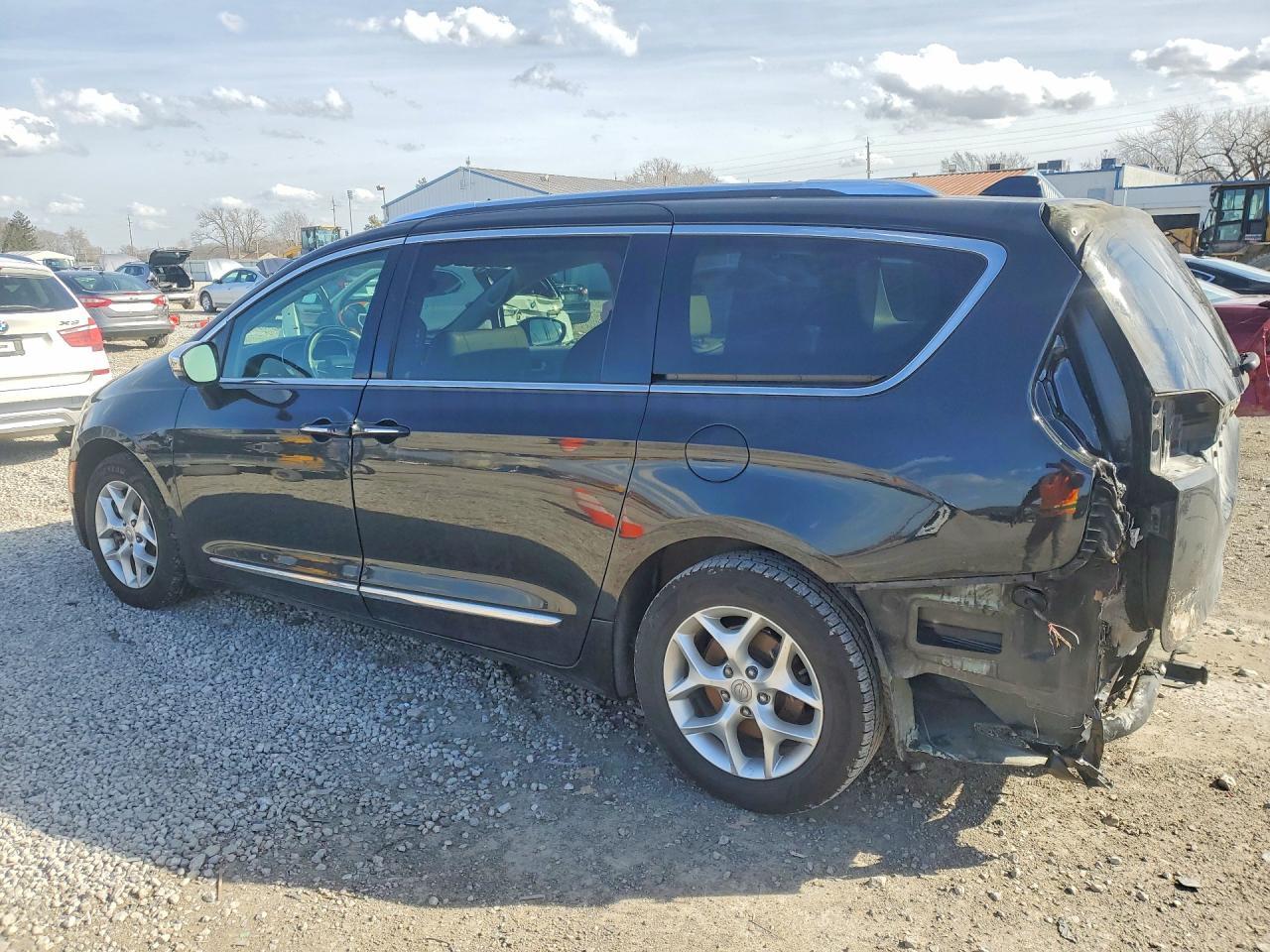 2020 Chrysler Pacifica Limited