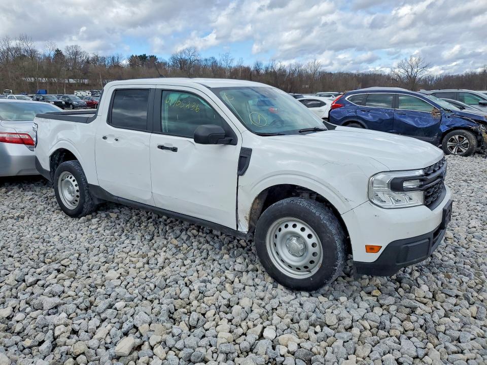 2023 Ford Maverick XL