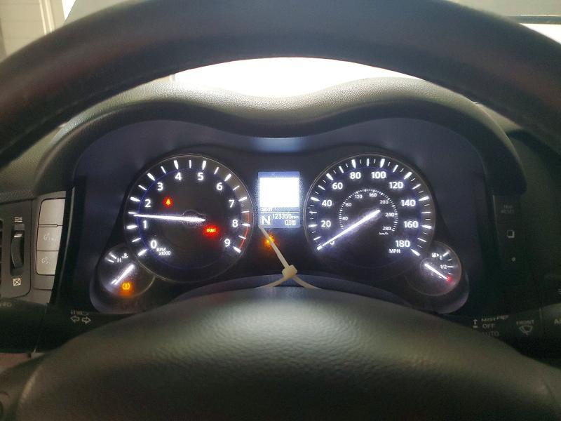 2015 Infiniti Q70 3.7