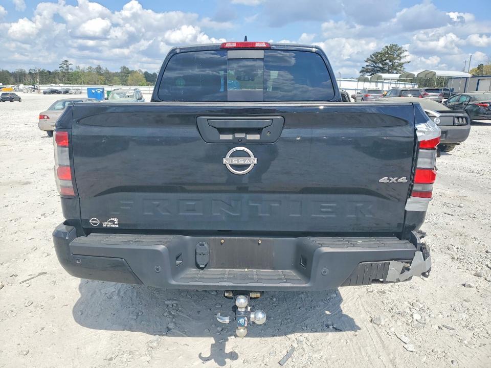 2025 Nissan Frontier sv