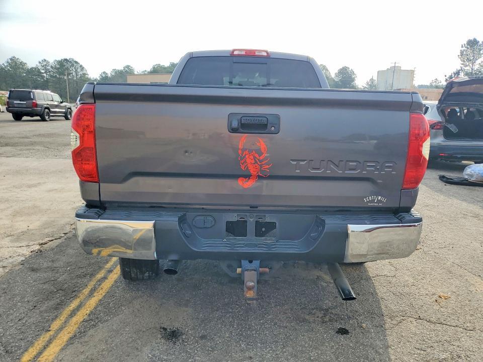 2016 Toyota Tundra SR5