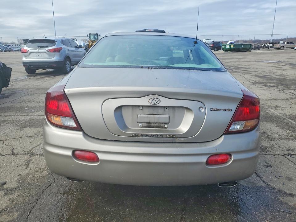 2003 Oldsmobile Aurora 4.0
