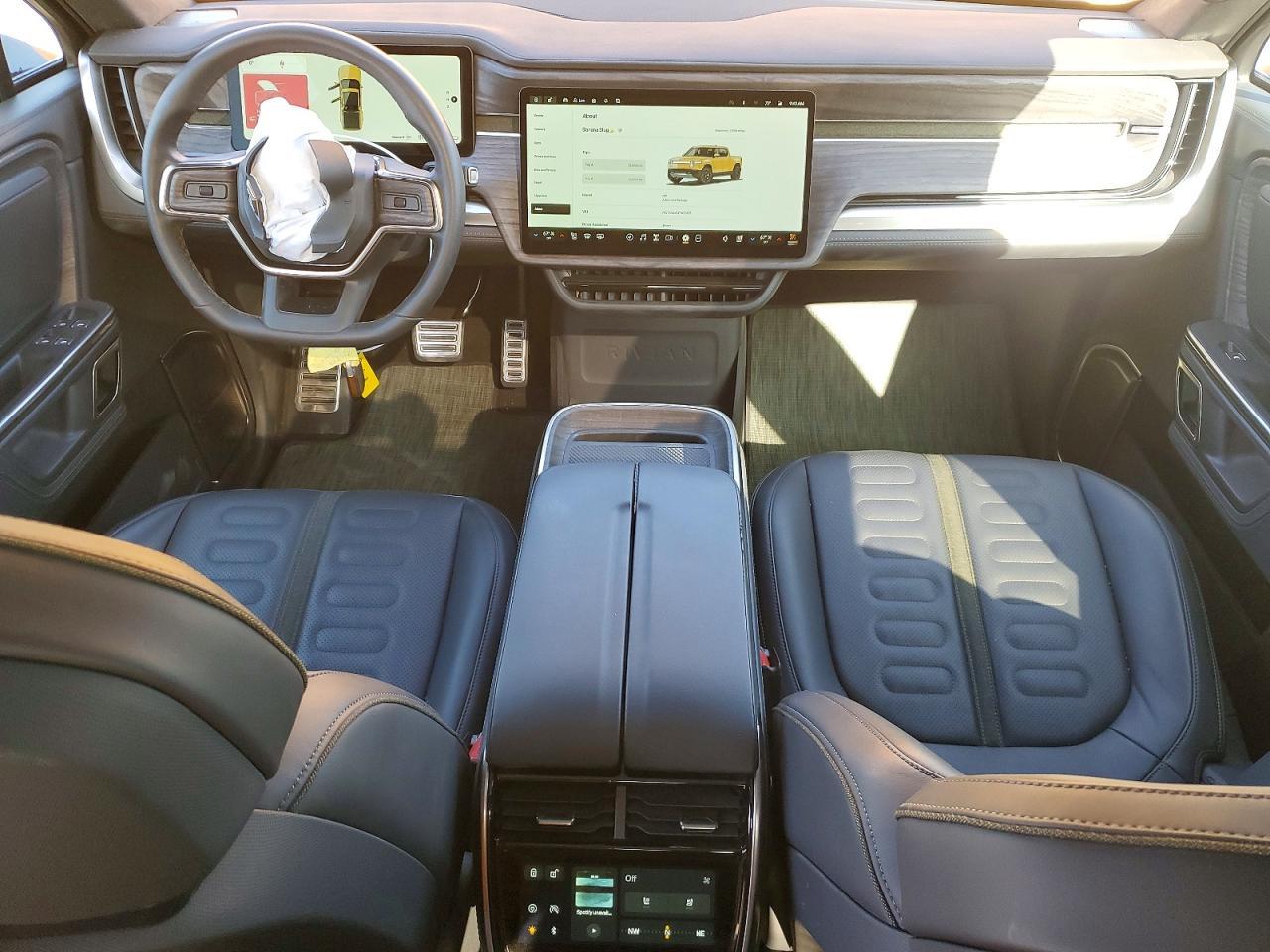 2023 Rivian R1T Adventure