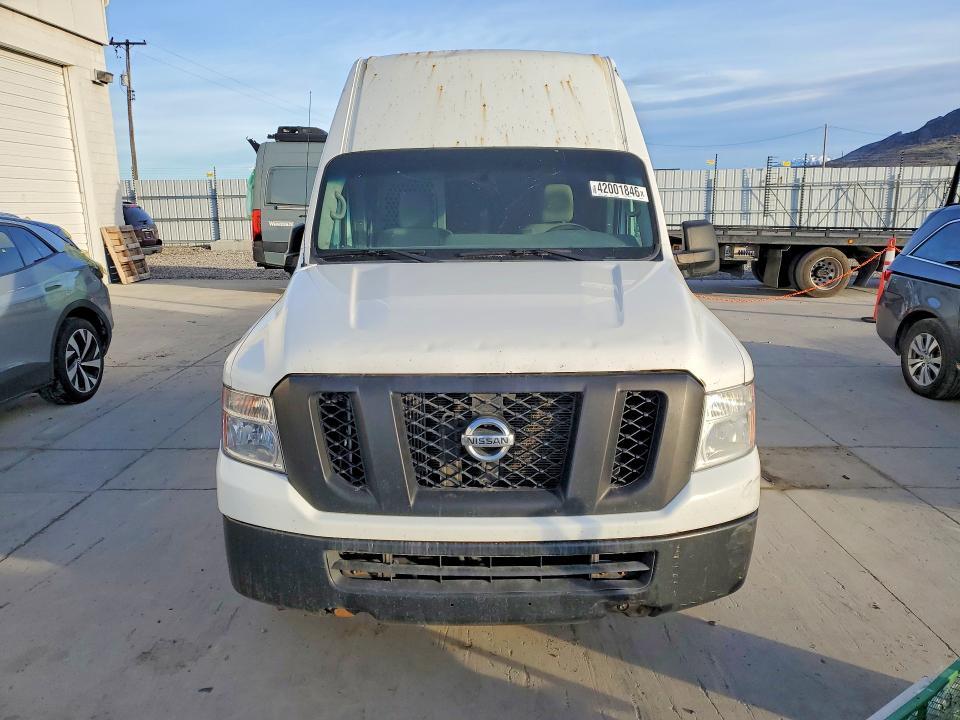 2017 Nissan NV 2500 HD SV Delivery Van