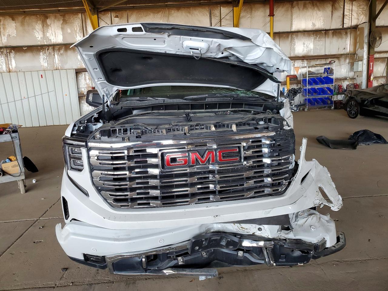 2025 GMC Sierra K1500 Denali