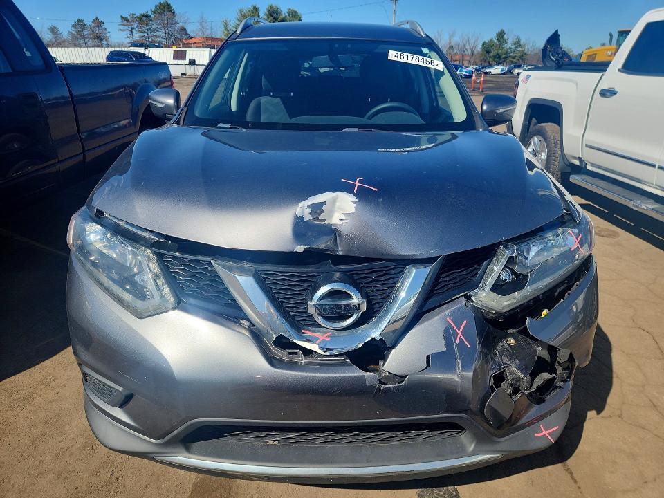 2015 Nissan Rogue sv