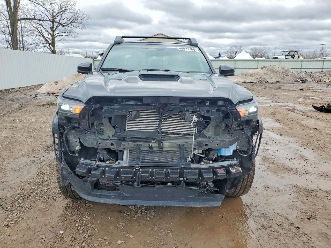 2025 Toyota Tacoma TRD Sport HV