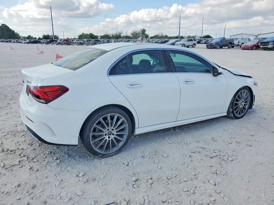 2021 Mercedes-Benz A 220 4matic