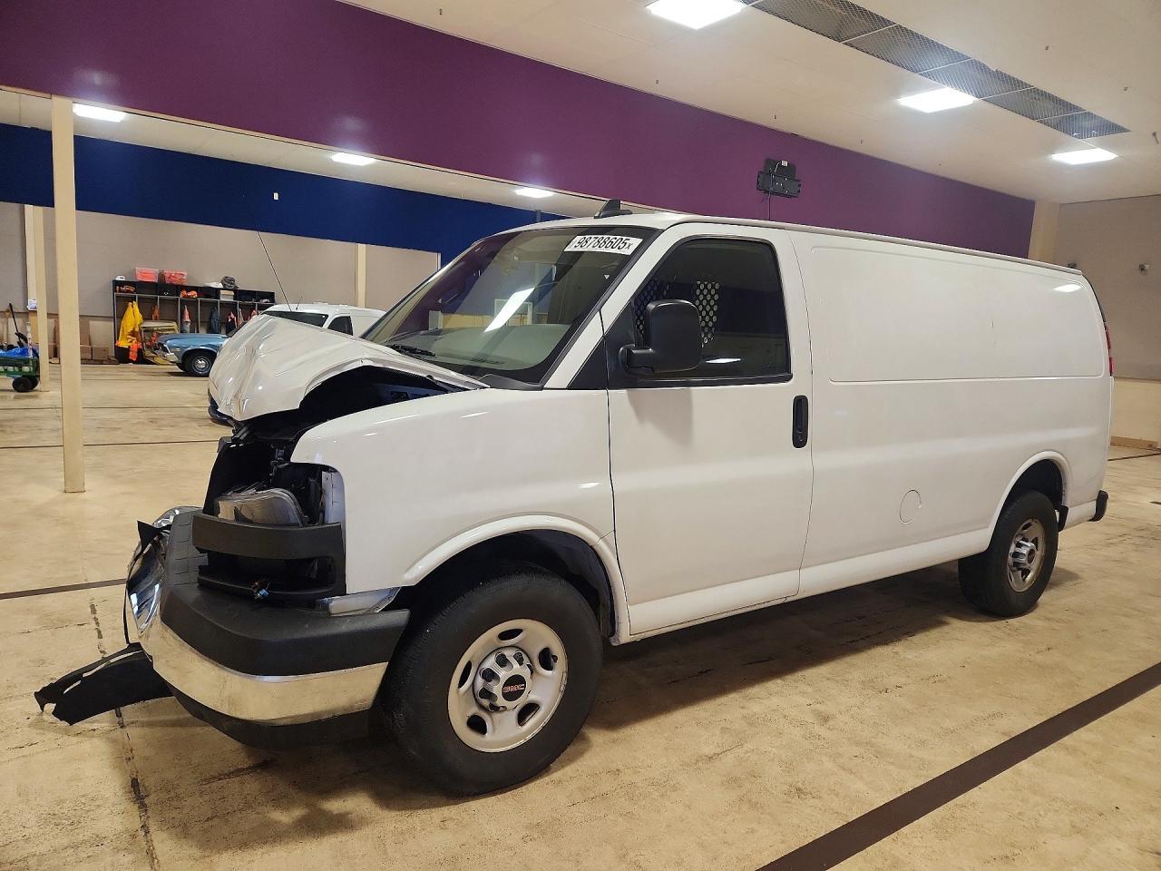 2021 GMC Savana G2500 Delivery van