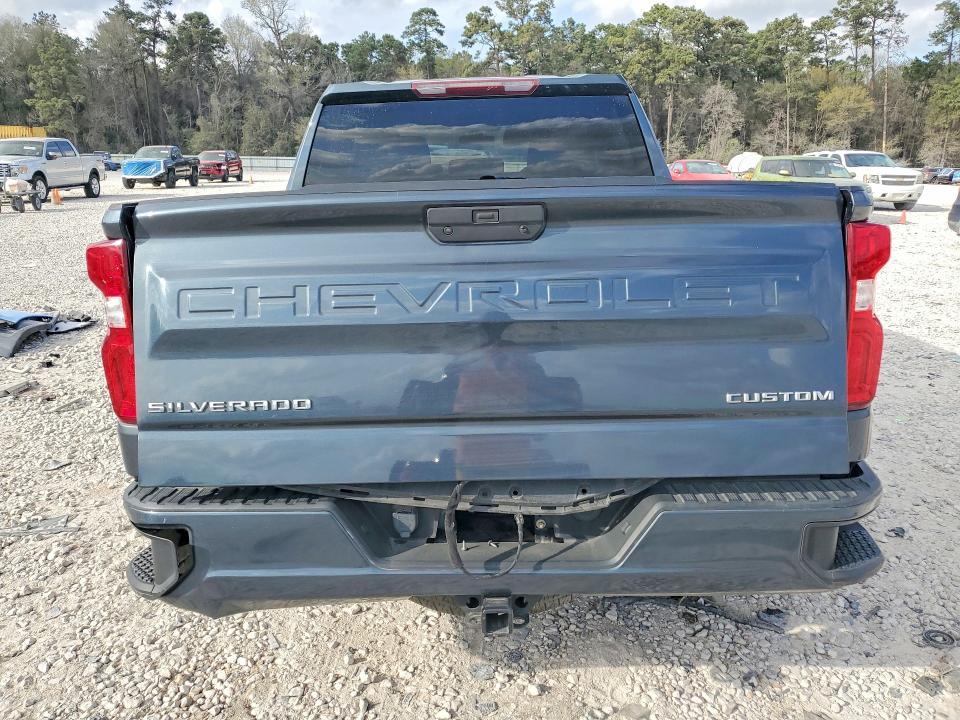 2020 Chevrolet Silverado C1500 Custom