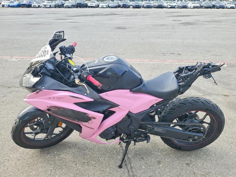 2015 Yama YZFR3