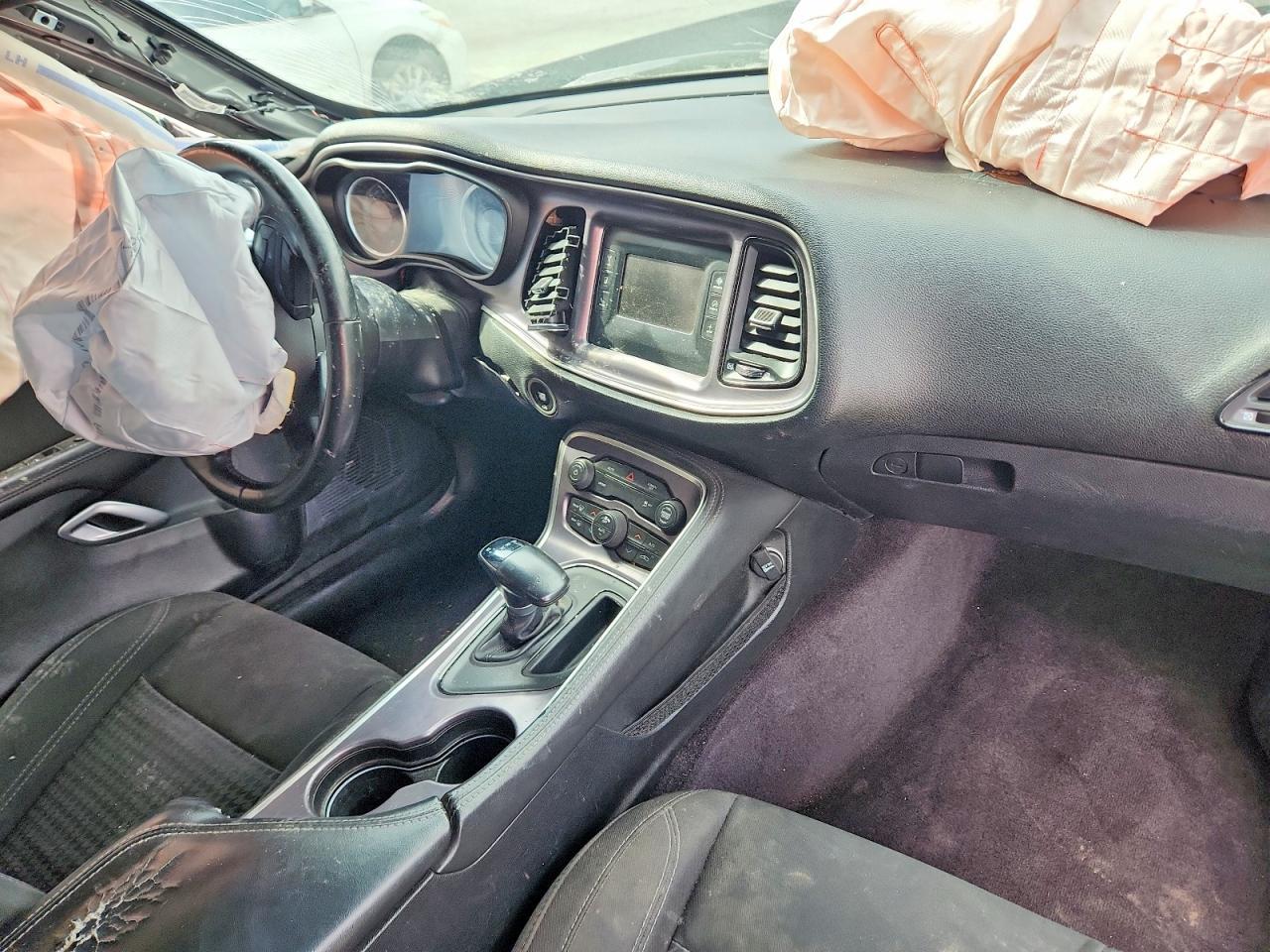2017 Dodge Challenger sxt
