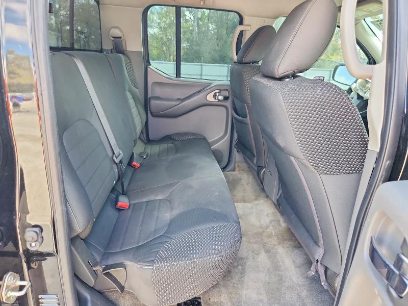 2018 Nissan Frontier Desert Runner