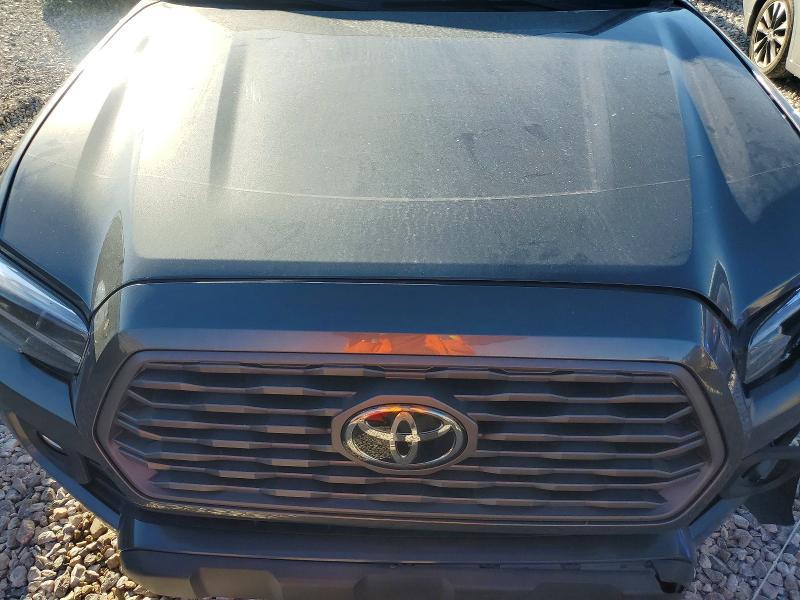 2022 Toyota Tacoma TRD OFF-Road