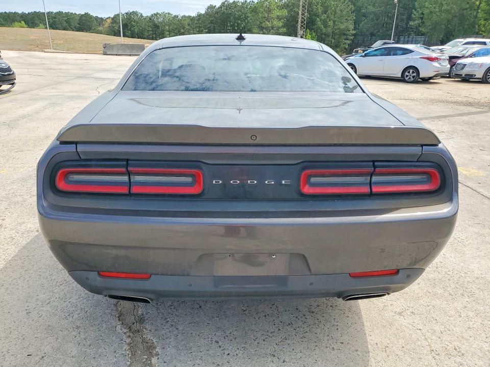 2015 Dodge Challenger sxt Plus