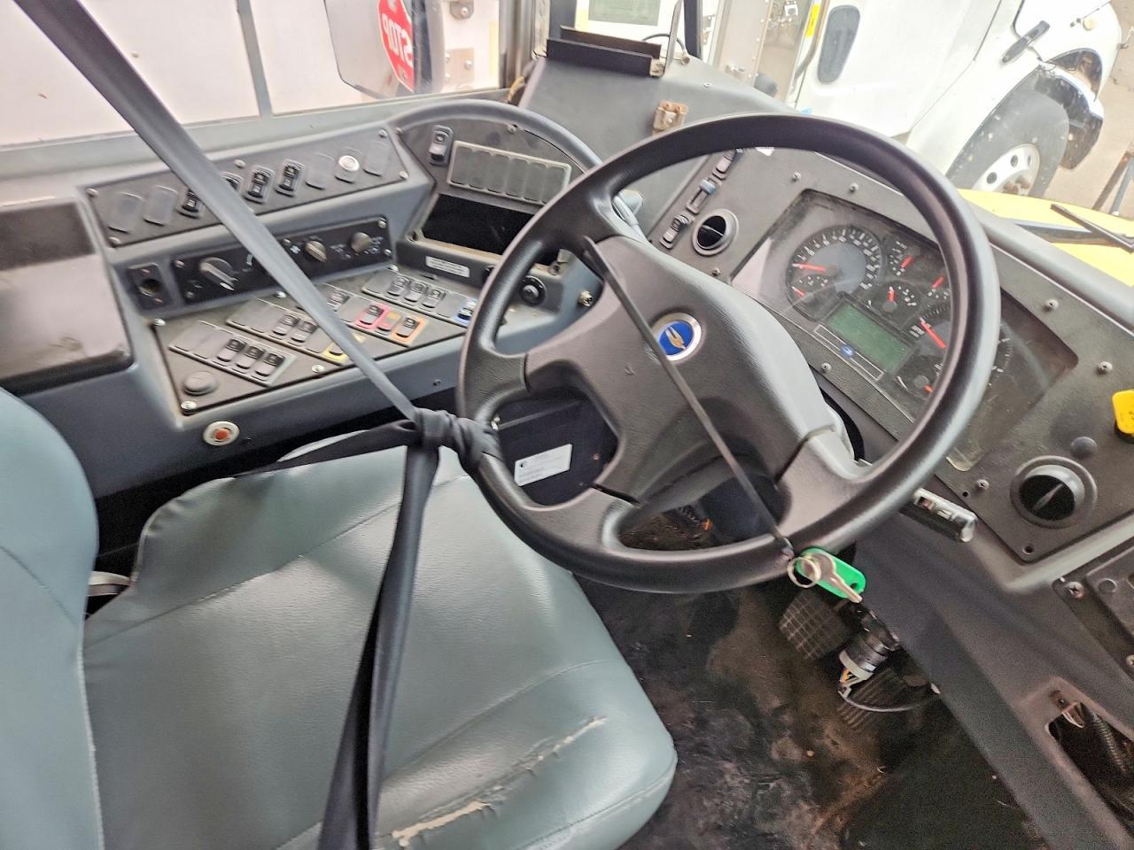 2012 Blub 2012 Bluebird Vision-School Bus