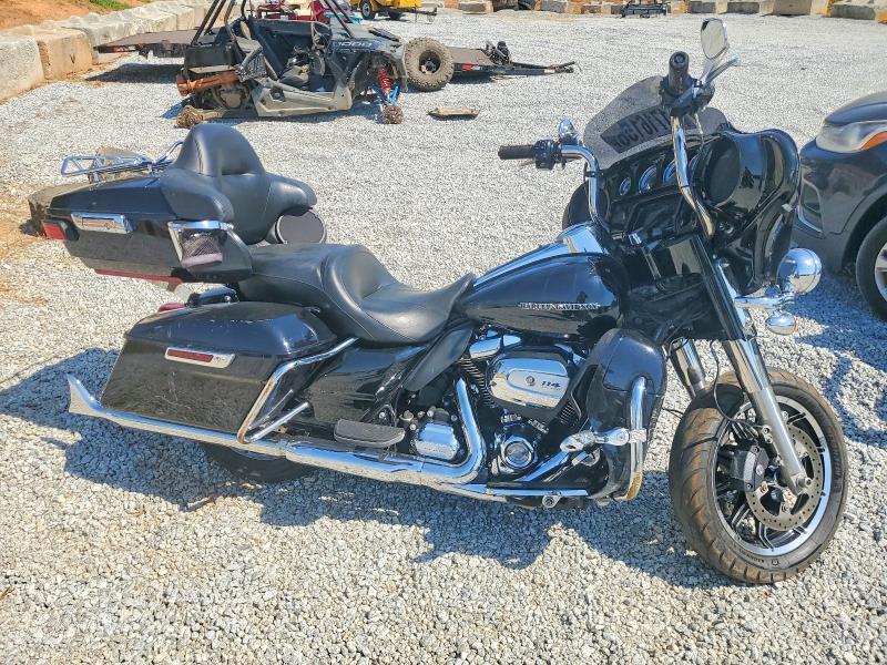 2019 Harley-Davidson Flhtk