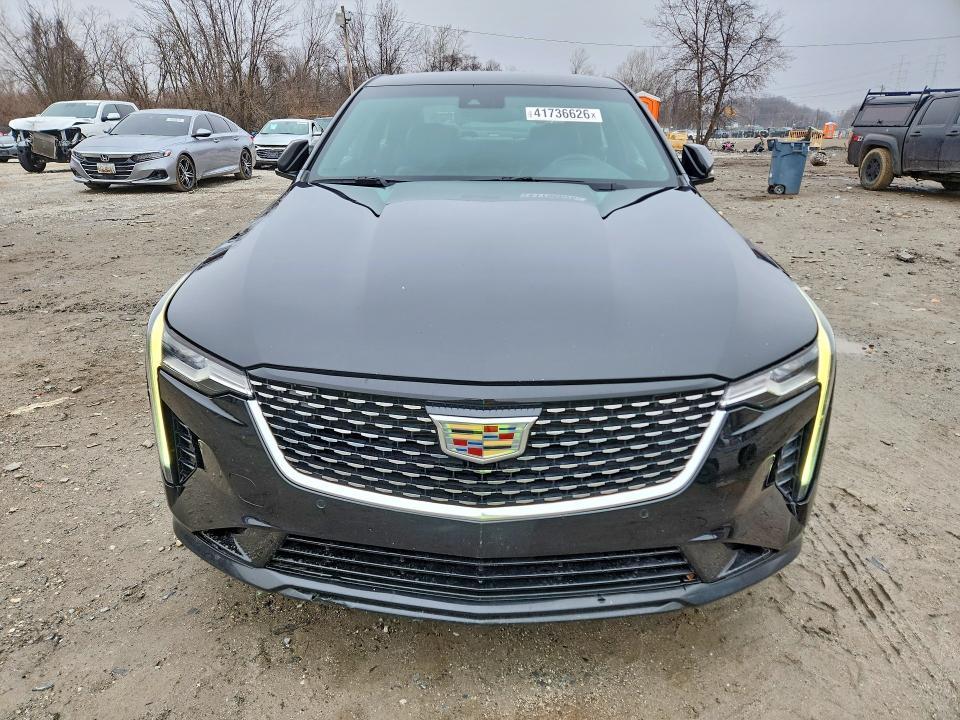 2023 Cadillac CT4 Premium Luxury
