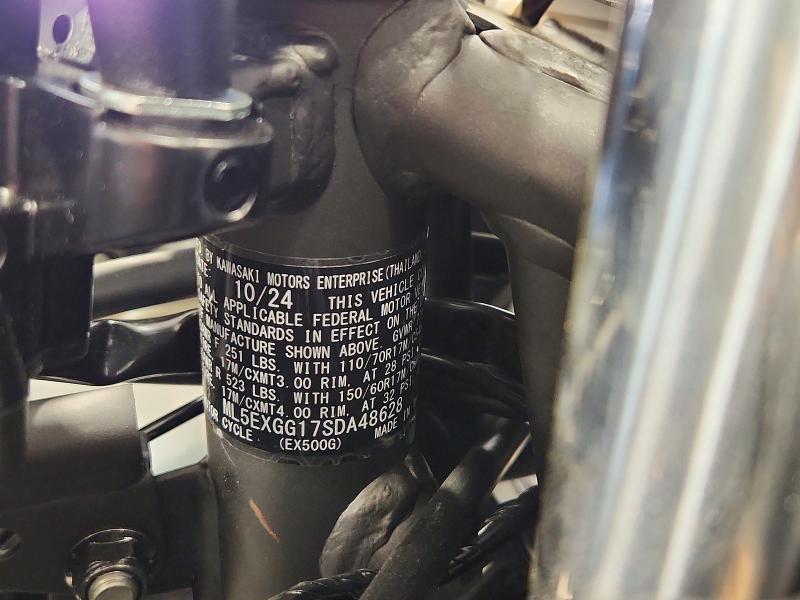 2025 Kawasaki EX500