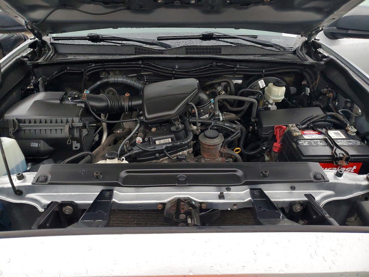 2018 Toyota Tacoma SR