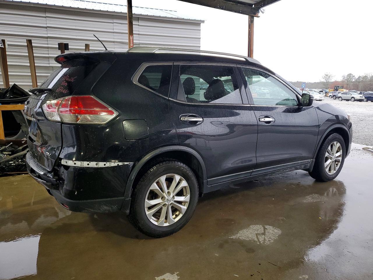 2016 Nissan Rogue sv
