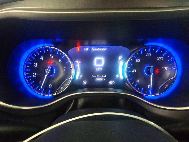 2022 Chrysler Pacifica Touring l