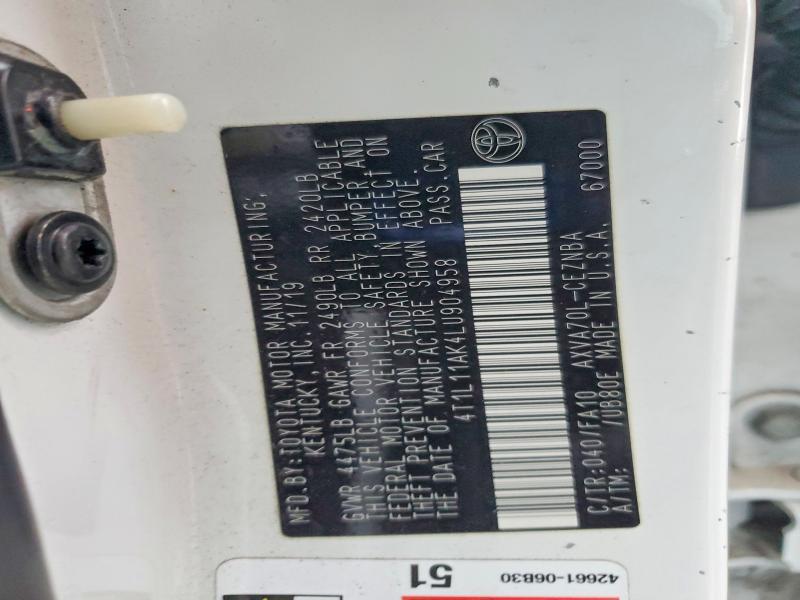 2020 Toyota Camry le